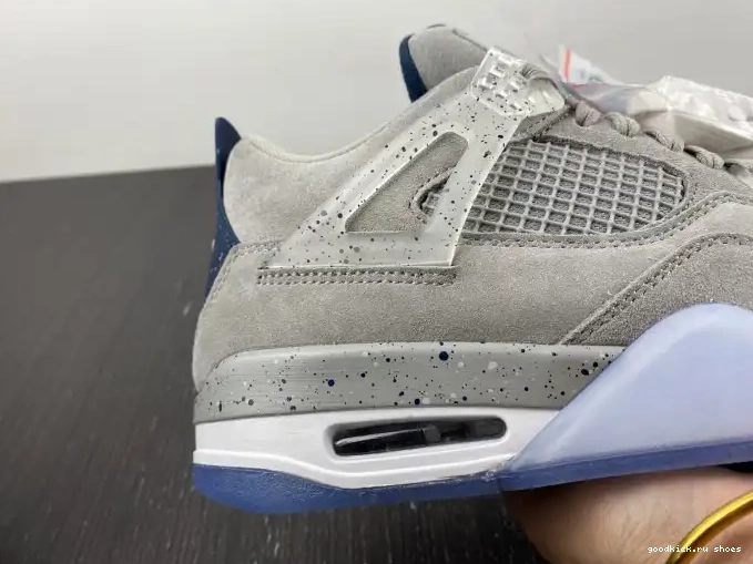 Retro AJ4-1043505 Georgetown (PE) Jordan 4 0511